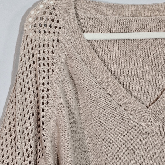 SHEIN V-Neck Soft Sweater Beige NEW Size 7XL - Picture 3 of 5